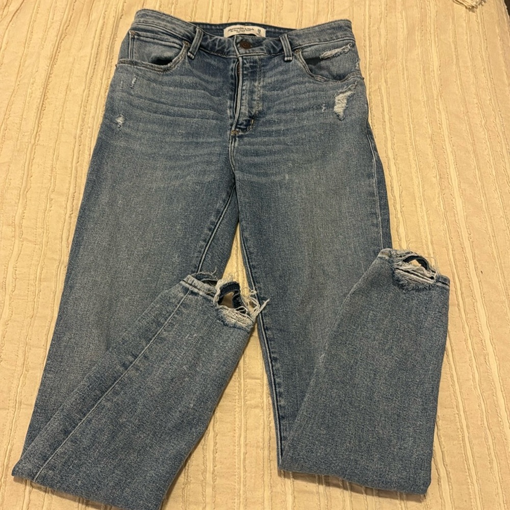 A&F Super Skinny Ankle High Rise